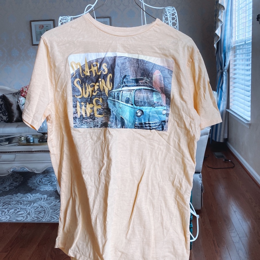 zara graphic tee!